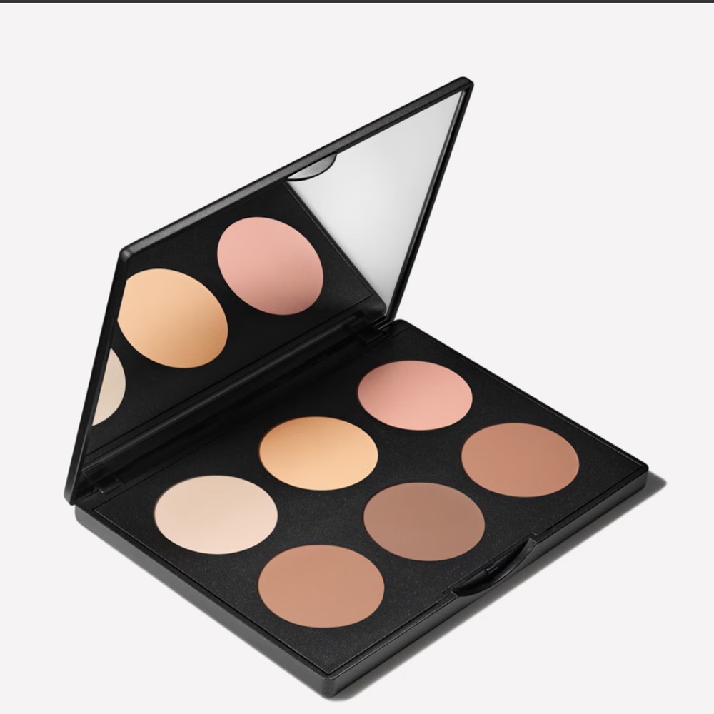 MAC STUDIO FIX SCULPT AND SHAPE CONTOUR PALETTE LIGHT/MEDIUM
